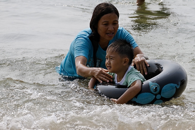 Famille et amis FEV12-028